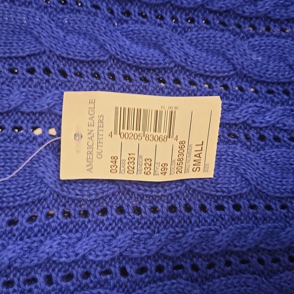 Sweater - Picture 3 of 3